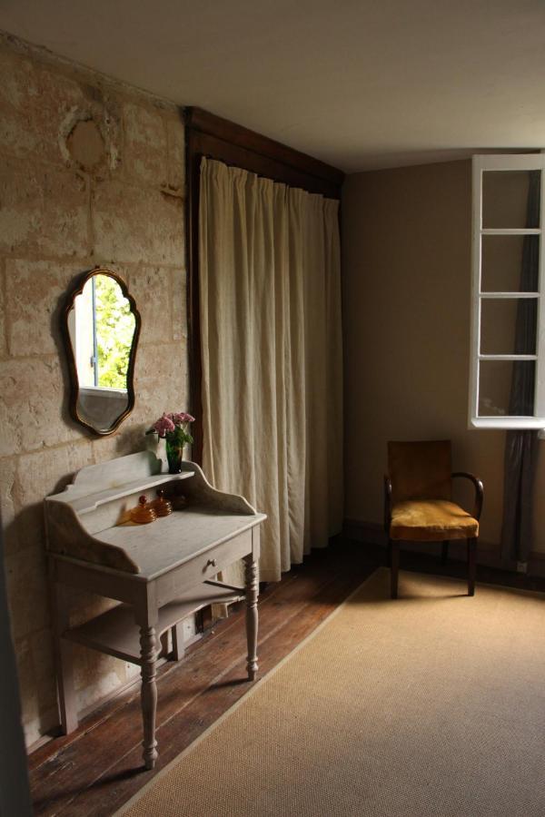 Grange Bleuet Bed & Breakfast Aubeterre-sur-Dronne Ngoại thất bức ảnh