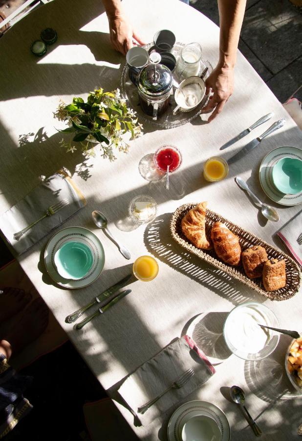 Grange Bleuet Bed & Breakfast Aubeterre-sur-Dronne Ngoại thất bức ảnh