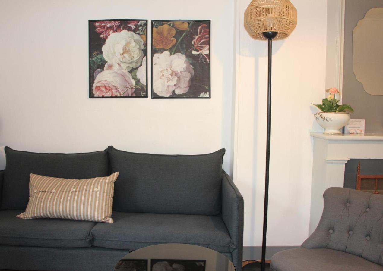 Grange Bleuet Bed & Breakfast Aubeterre-sur-Dronne Ngoại thất bức ảnh