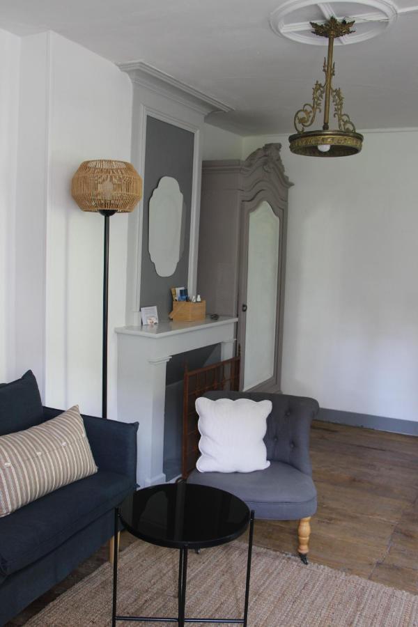 Grange Bleuet Bed & Breakfast Aubeterre-sur-Dronne Ngoại thất bức ảnh