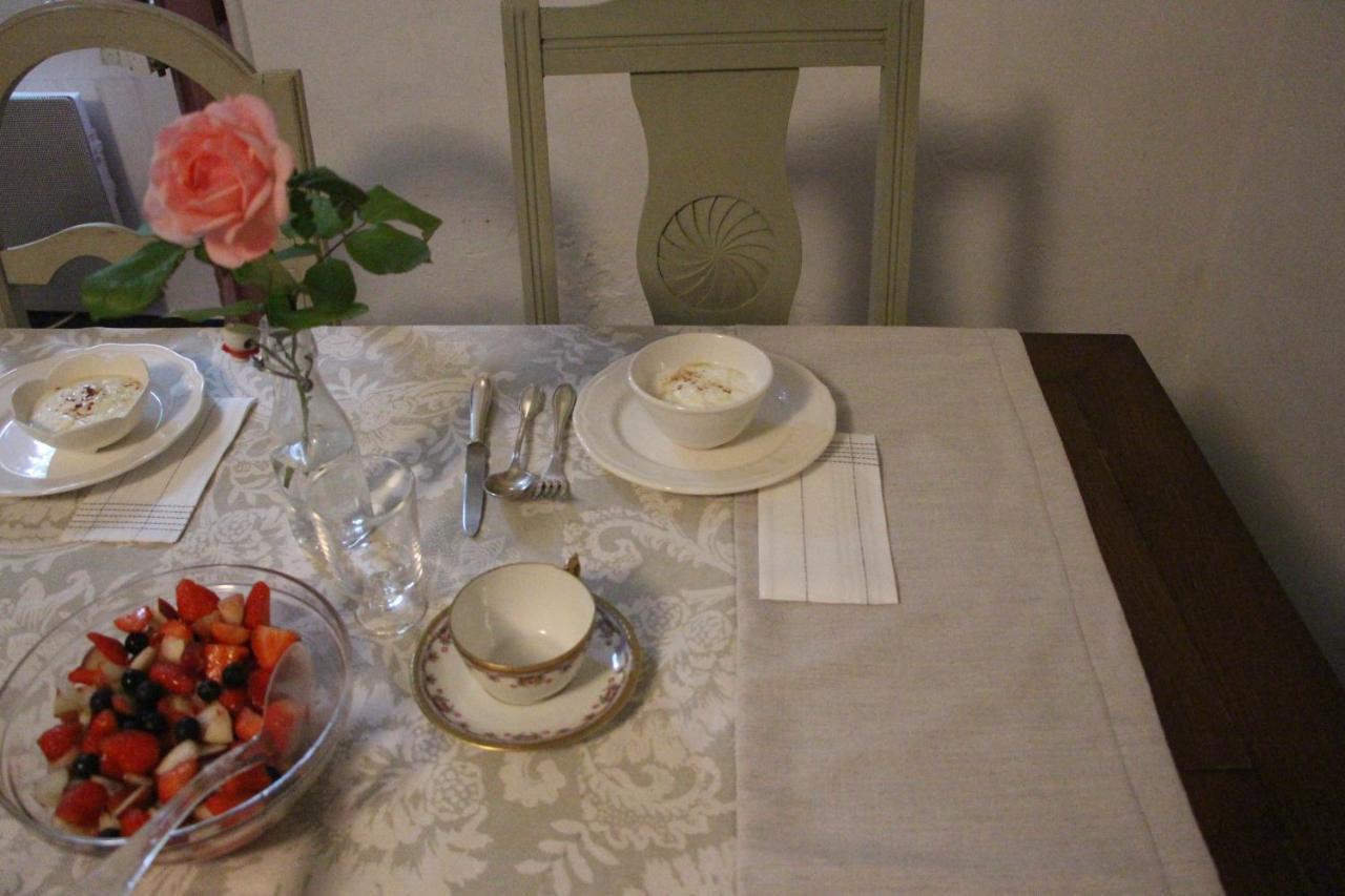 Grange Bleuet Bed & Breakfast Aubeterre-sur-Dronne Ngoại thất bức ảnh