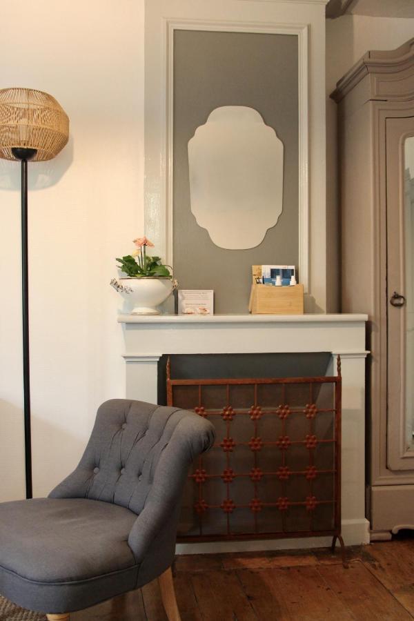 Grange Bleuet Bed & Breakfast Aubeterre-sur-Dronne Ngoại thất bức ảnh
