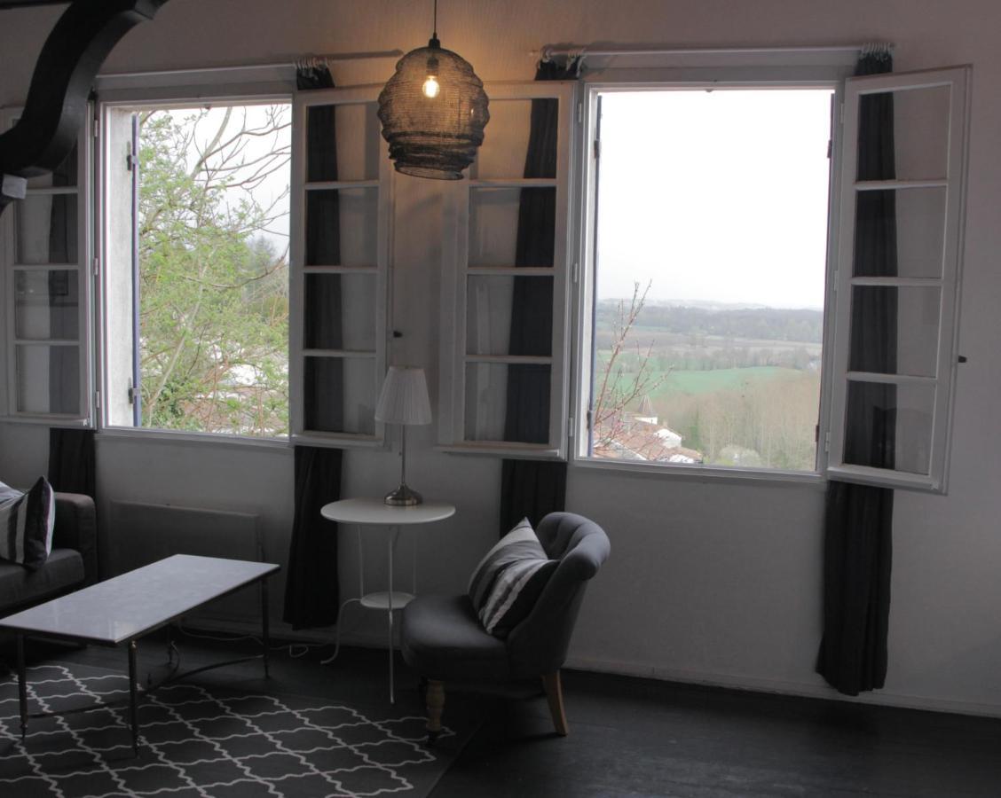 Grange Bleuet Bed & Breakfast Aubeterre-sur-Dronne Ngoại thất bức ảnh